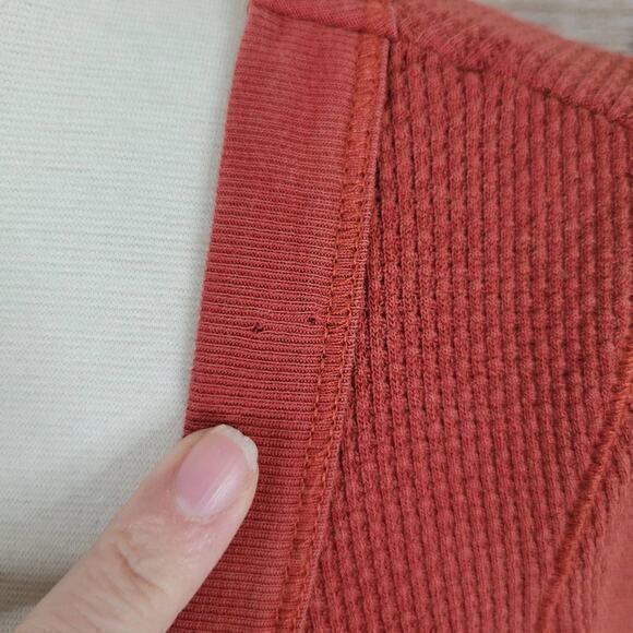 Free People Womens Sweater Meadow Fiesta Cuff Thermal Red Small - Picture 3 of 7